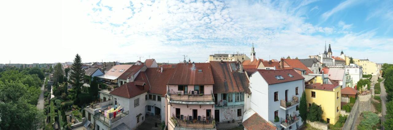 Hotel Na Hradbach Louny Exterior foto